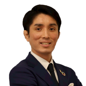 TAKAYAMA 代表取締役　高山智壮