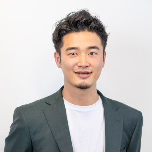 株式会社アルダグラム<br />
営業本部 アライアンスユニットマネージャー　狩野 光千年(かのう みちとし)
